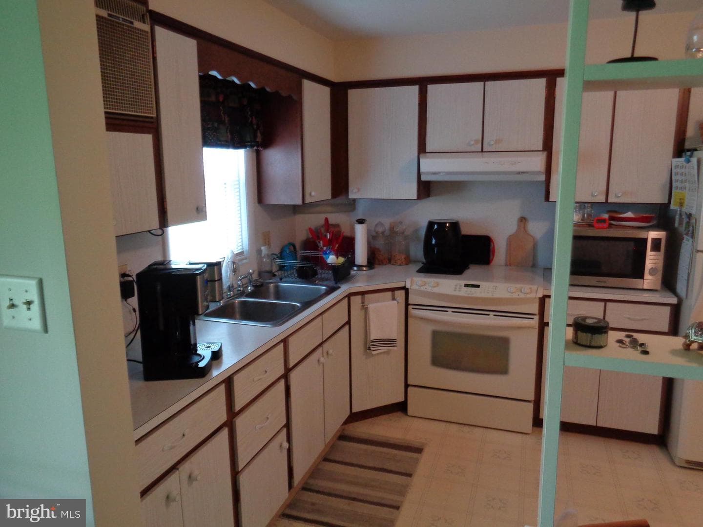 113 Gretchen Drive photo 5