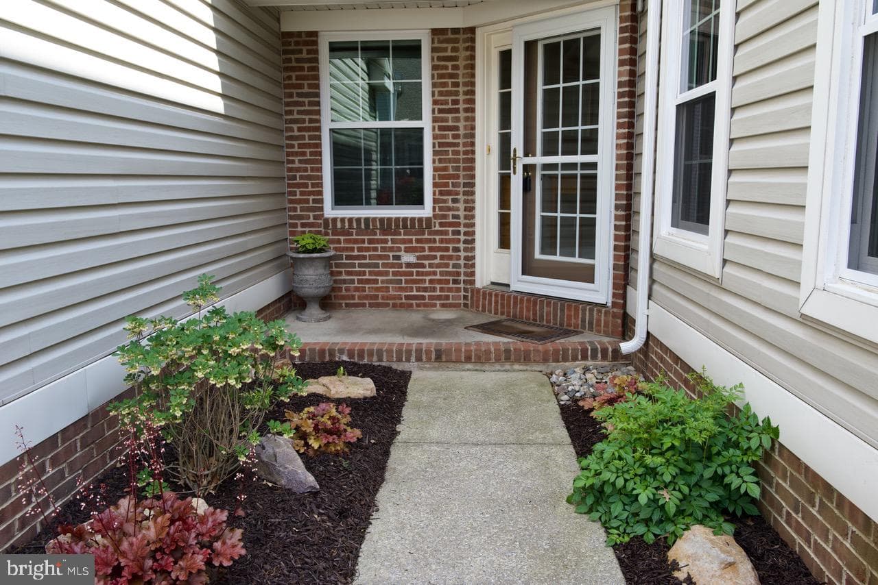 226 Oak Hill Lane photo 3