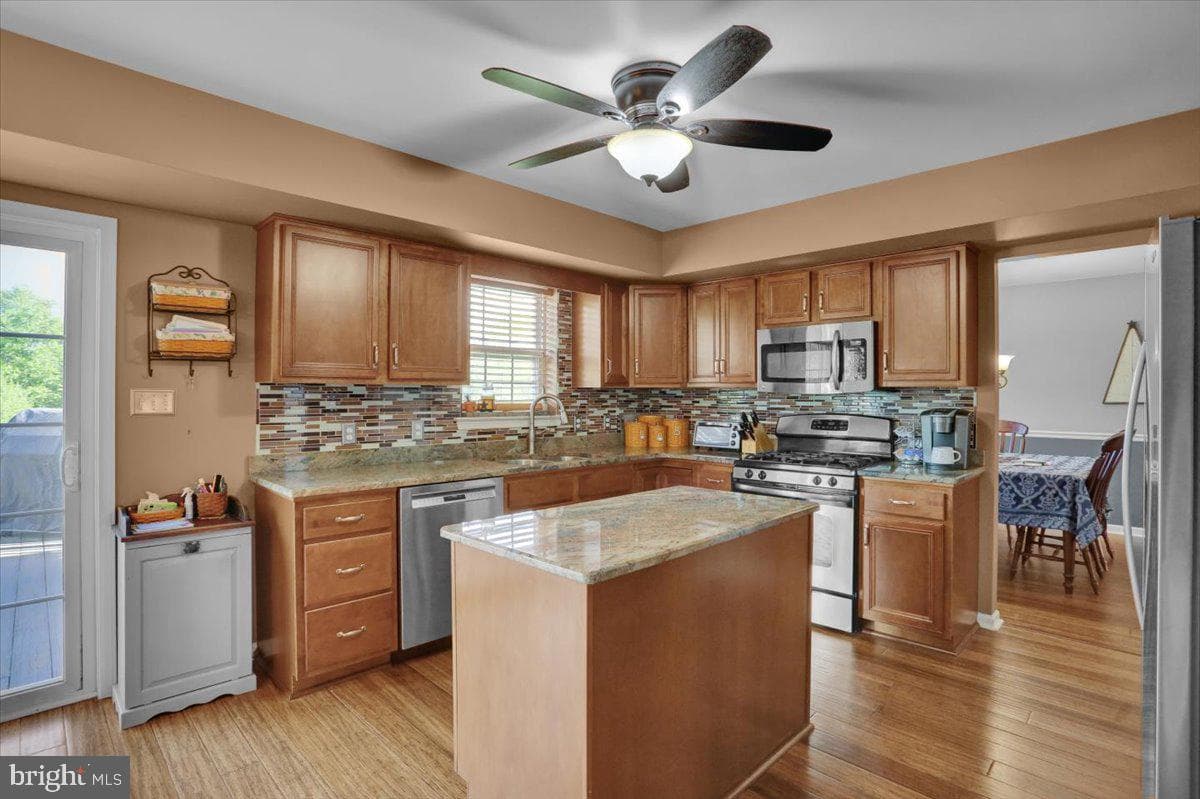 59 Sunglo Drive photo 19