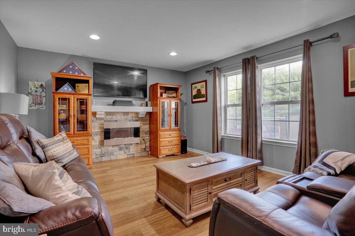 59 Sunglo Drive photo 24