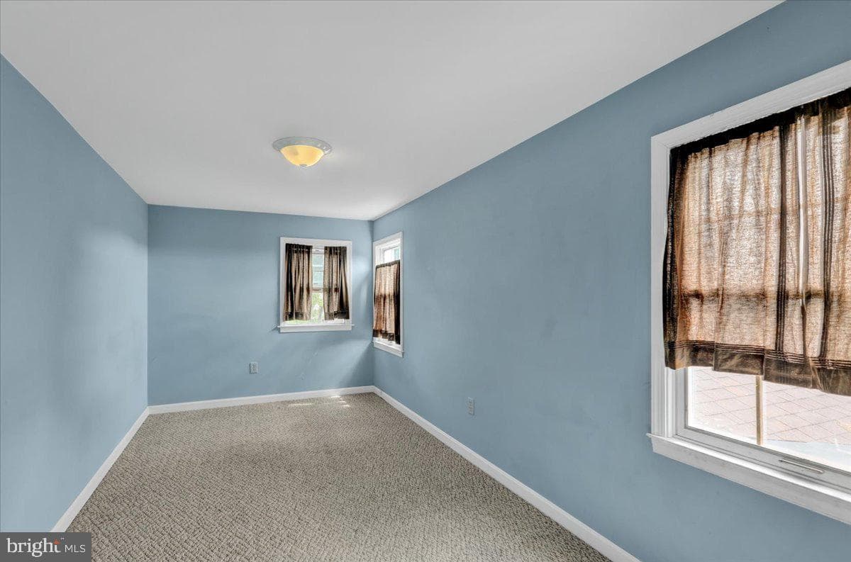 831 N Church Road photo 29