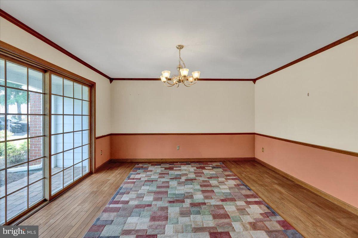 831 N Church Road photo 6