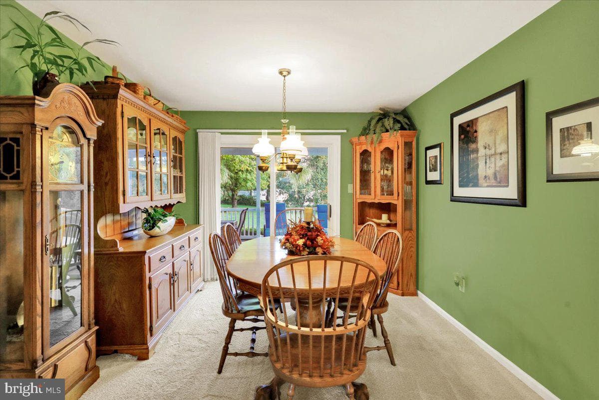5050 Meadow Lane photo 10