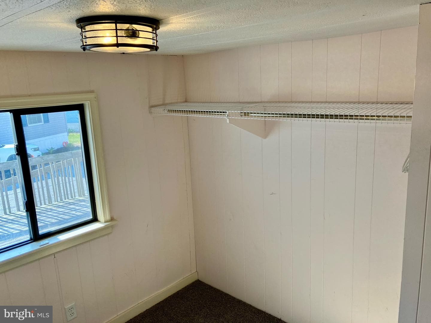 119 Dennis Avenue photo 31