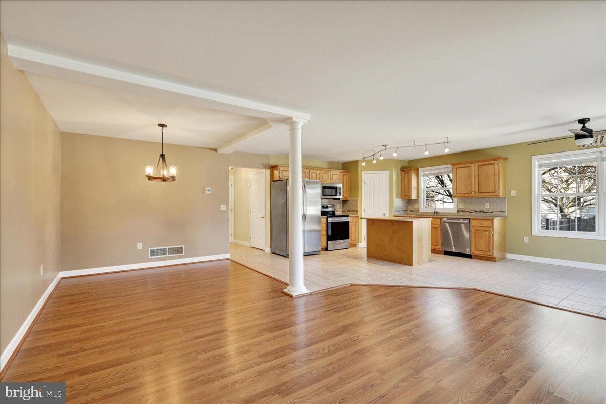 303 Diane Avenue photo 13