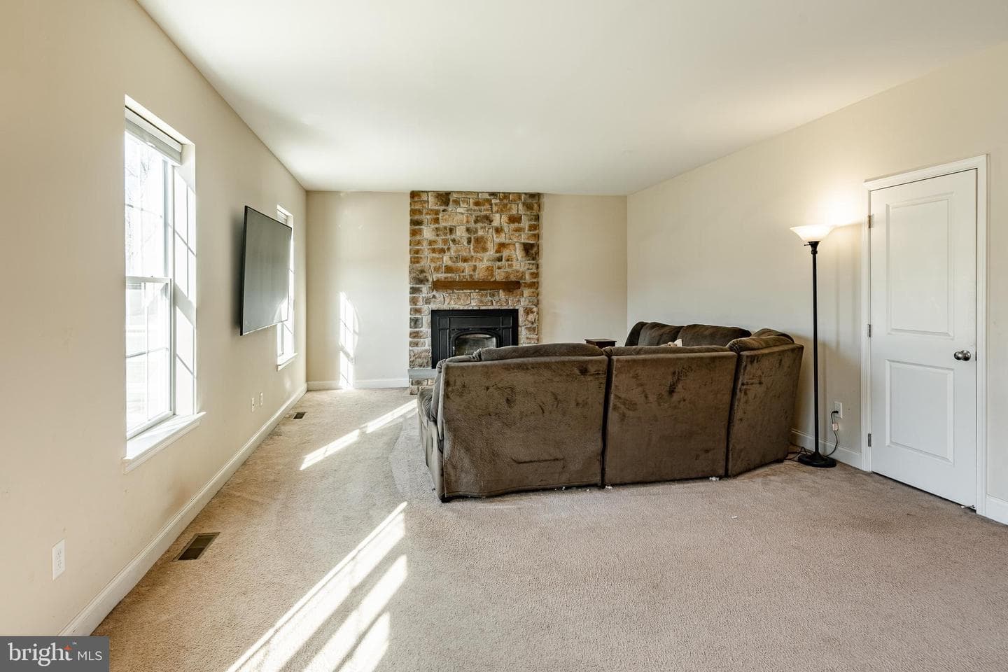 100 Pleasant View Drive photo 13