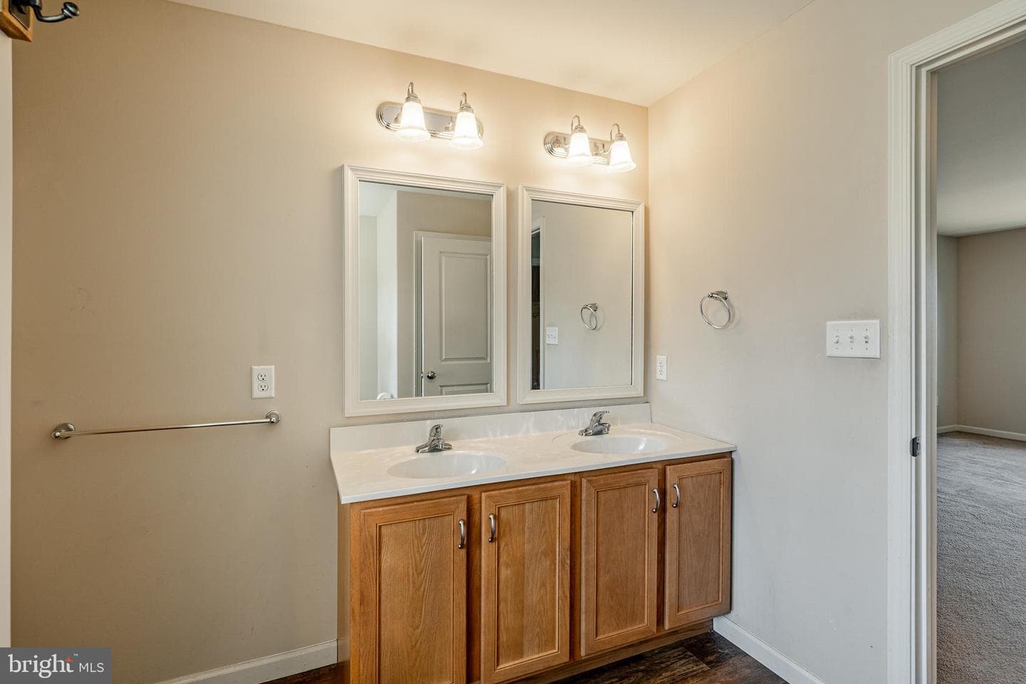 100 Pleasant View Drive photo 36