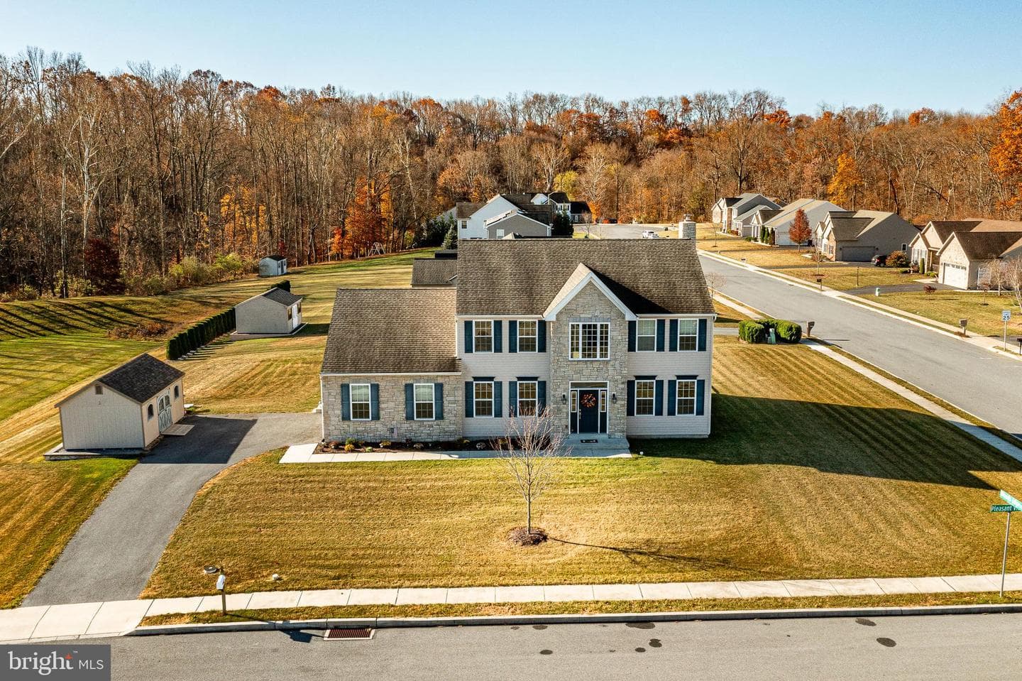 100 Pleasant View Drive photo 52