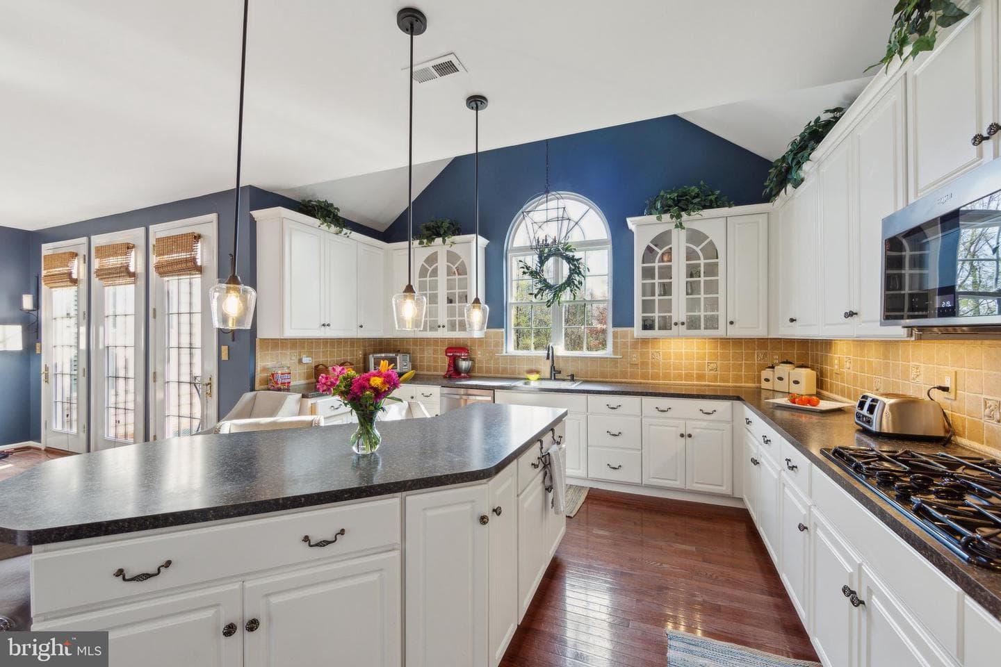8 Leaf Creek Court photo 16