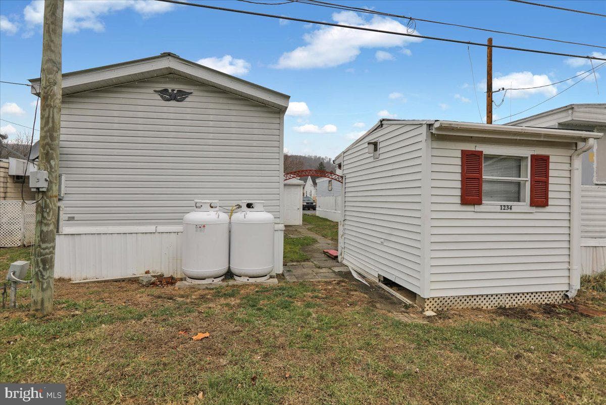 1234 Broadway Avenue photo 21