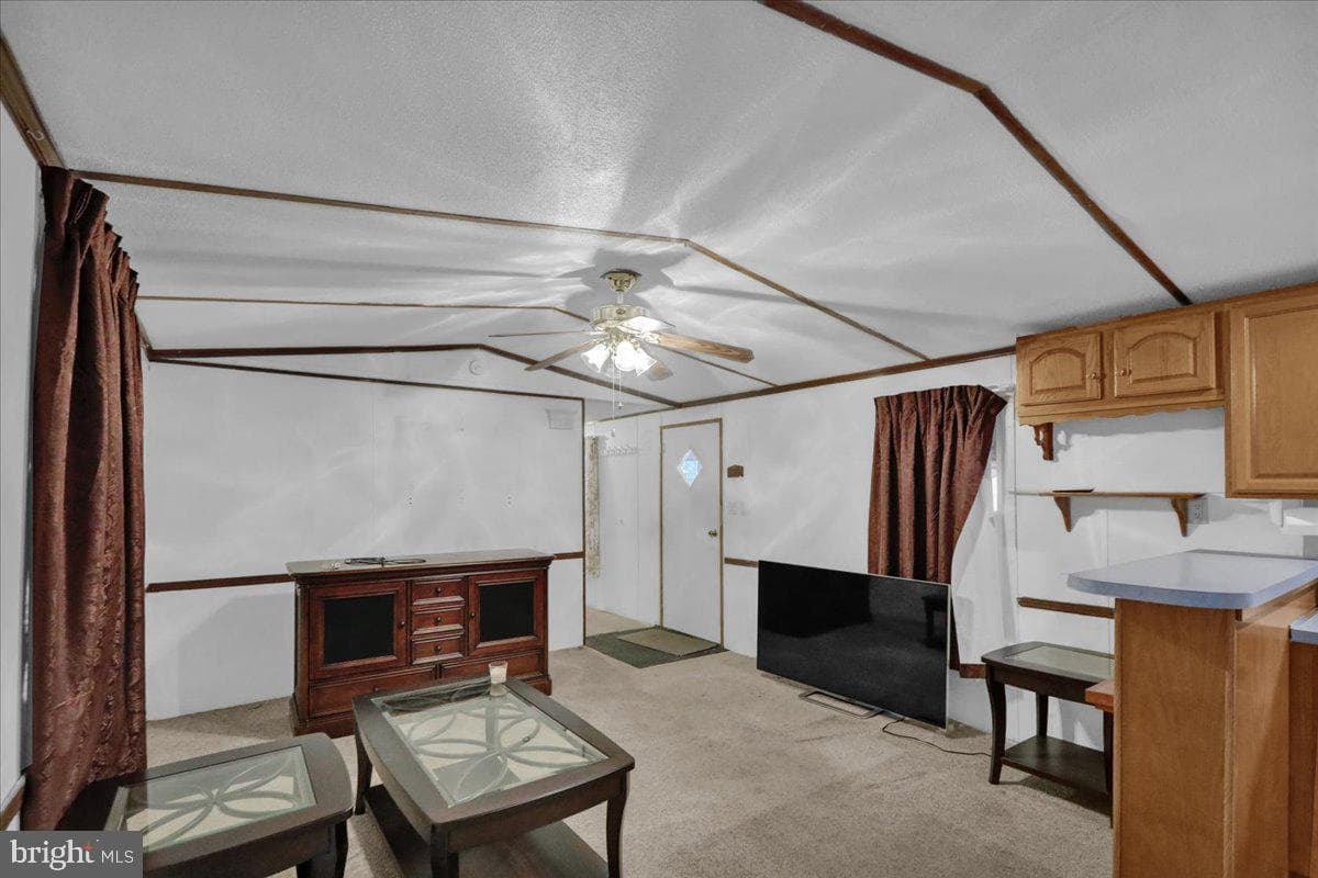 1234 Broadway Avenue photo 7