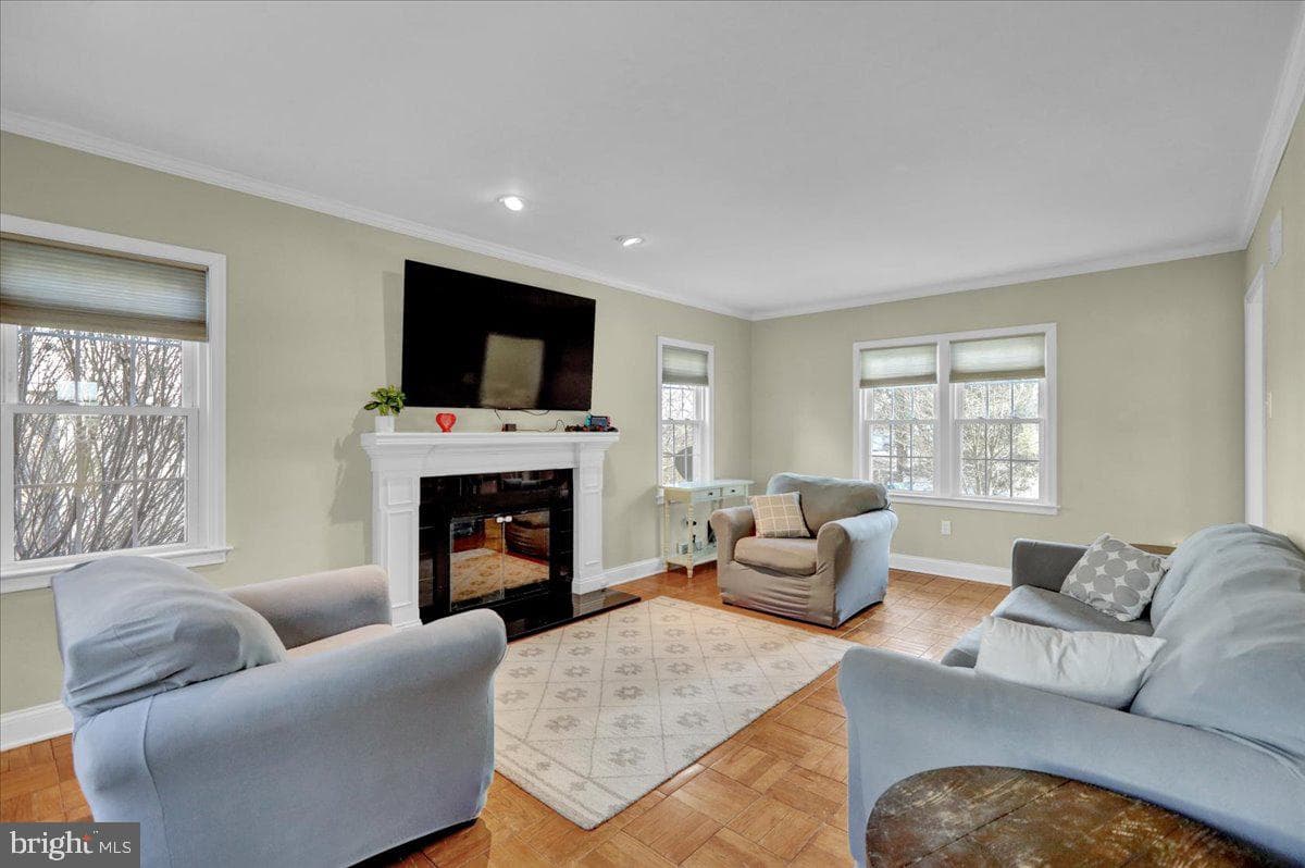 36 Wyomissing Hills Boulevard photo 21