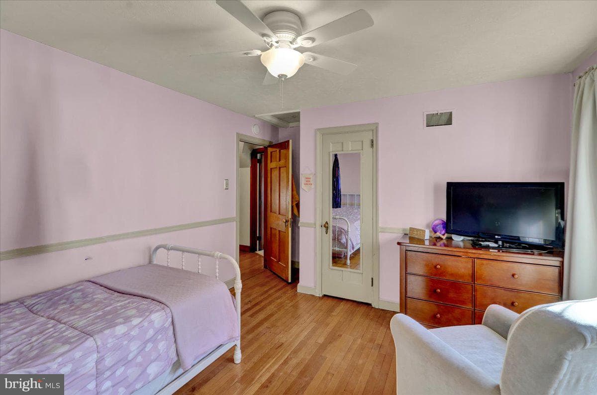 36 Wyomissing Hills Boulevard photo 29