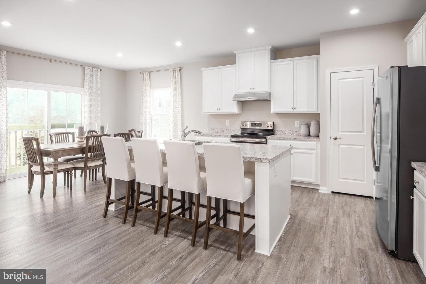 27 Dithridge Dr photo 3