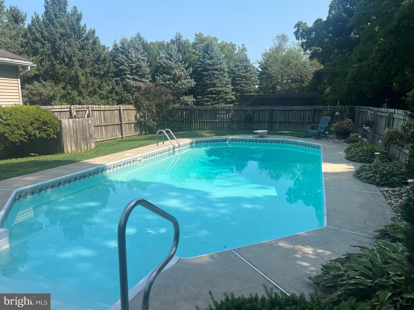 17 Villa Circle photo 39