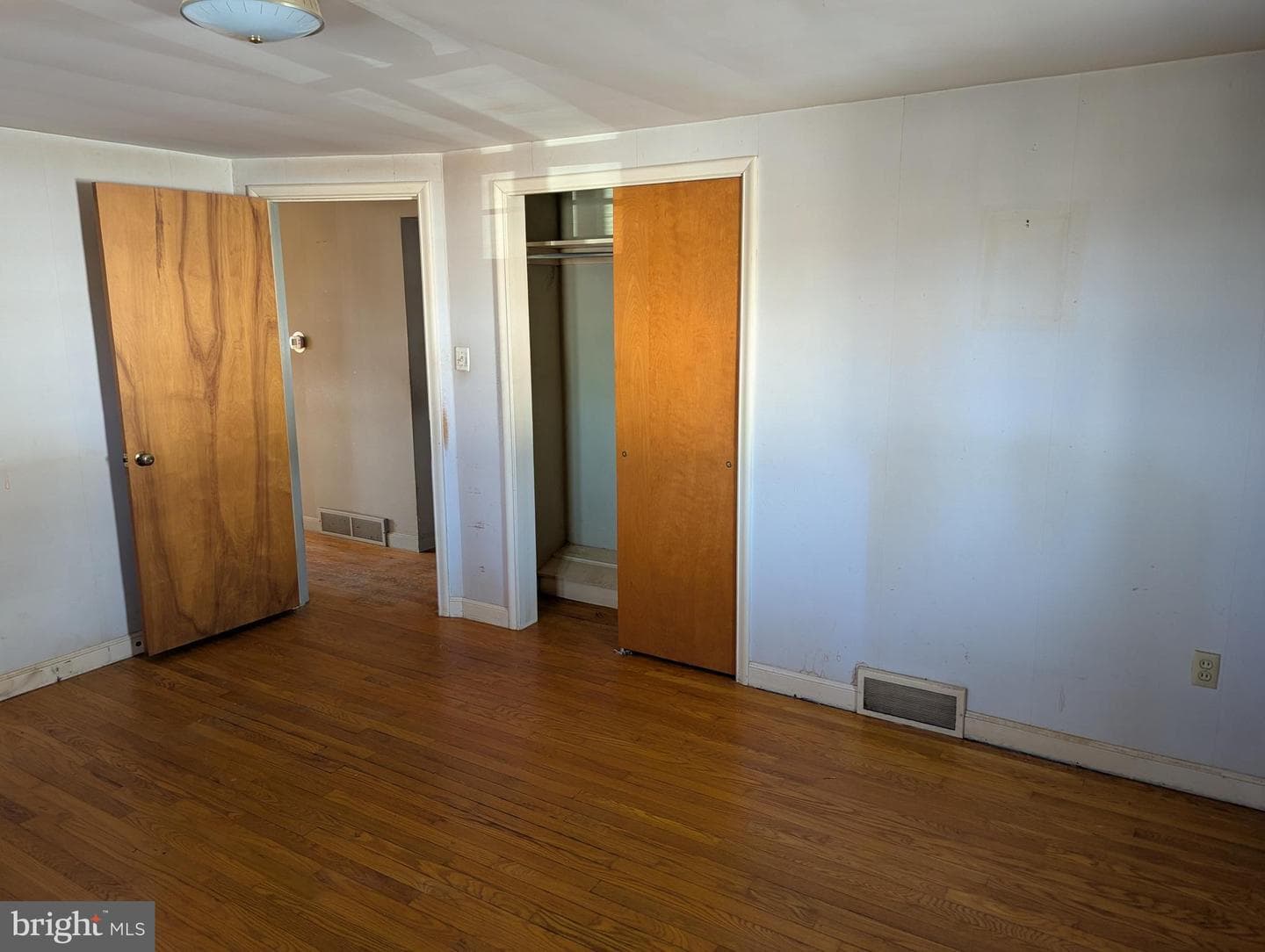320 Hillside Drive photo 17