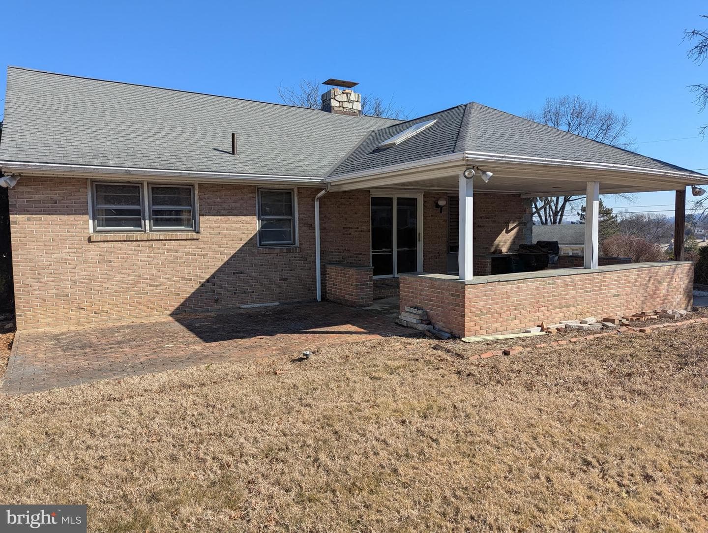 320 Hillside Drive photo 4