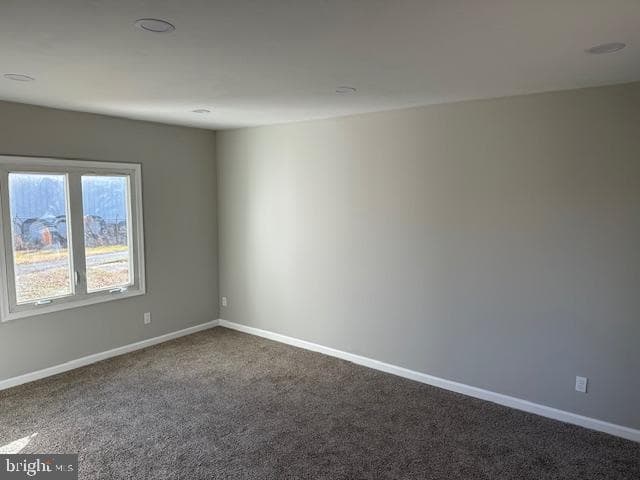 13 Vale Drive photo 12
