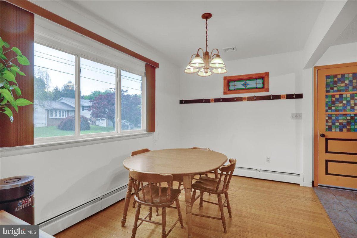 160 W 48th Street photo 13
