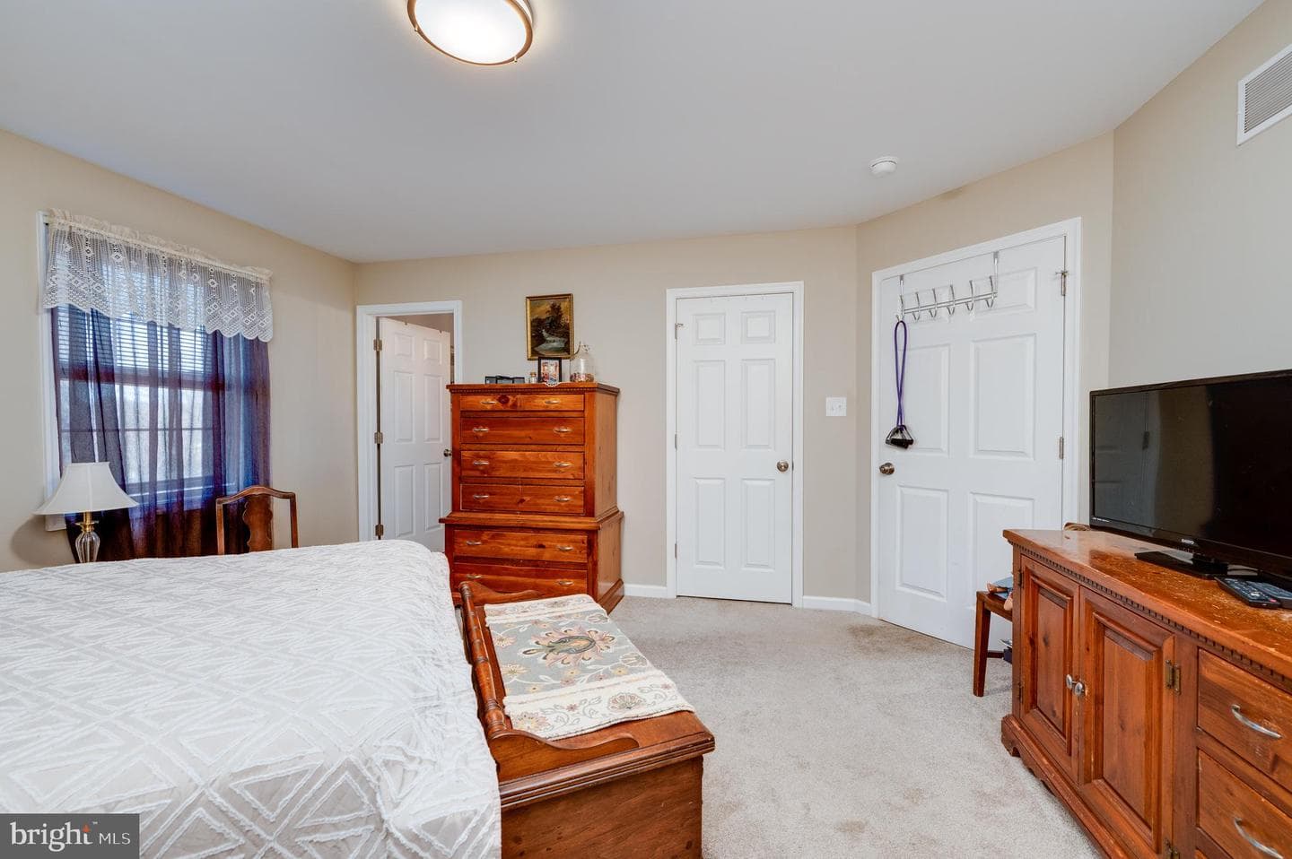 1133 Ashbourne Drive photo 36