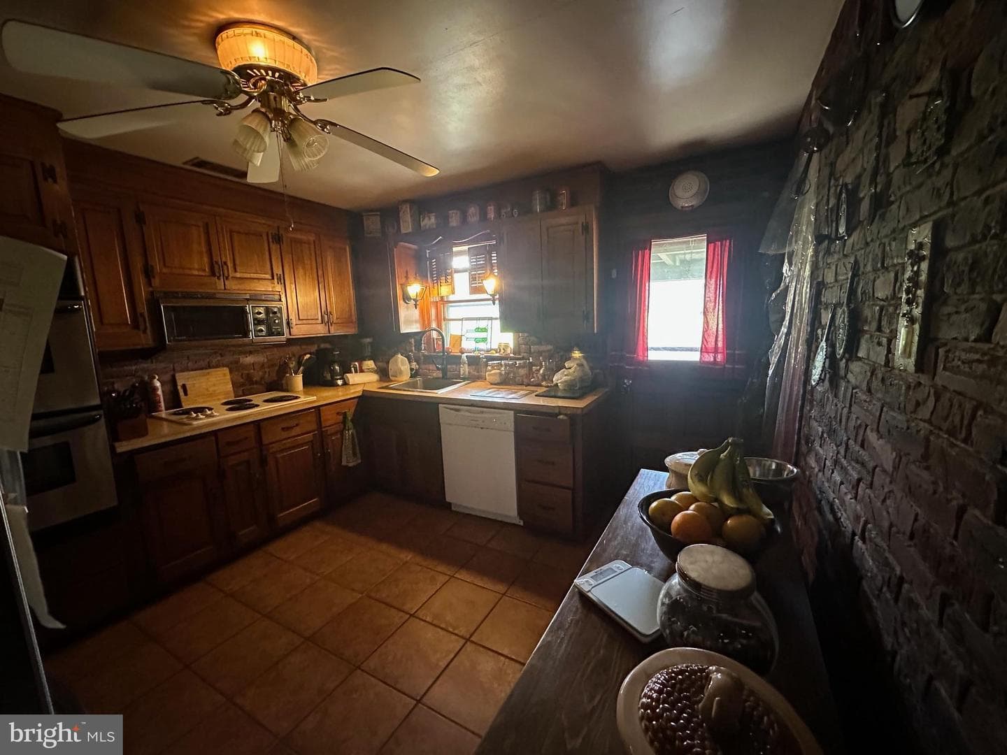 1190 State Street photo 16