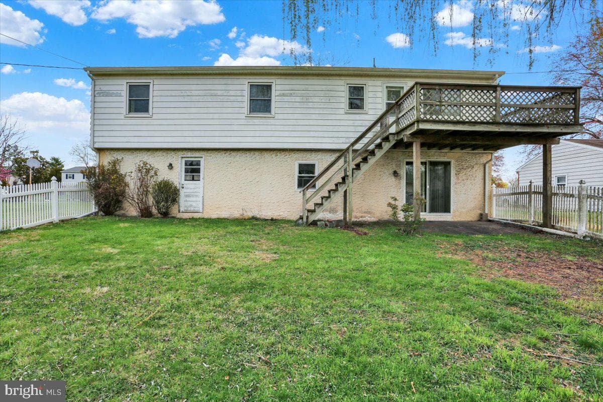 410 Laurelwood Drive photo 36