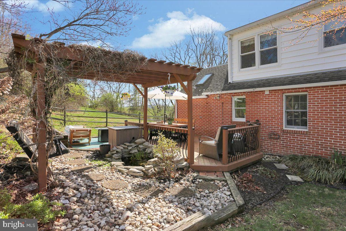 1032 W Leesport Road photo 50