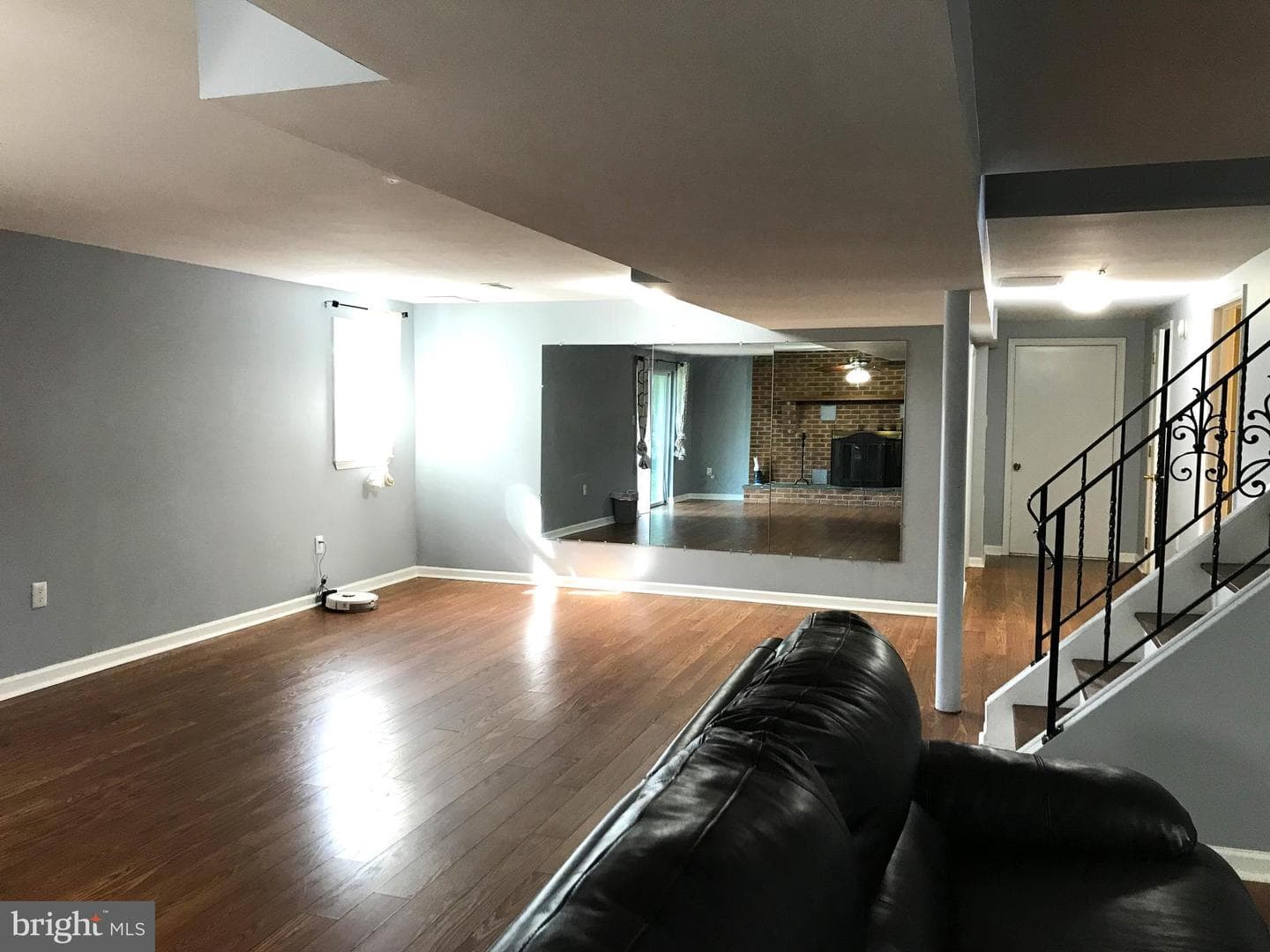 211 New Castle Drive photo 40