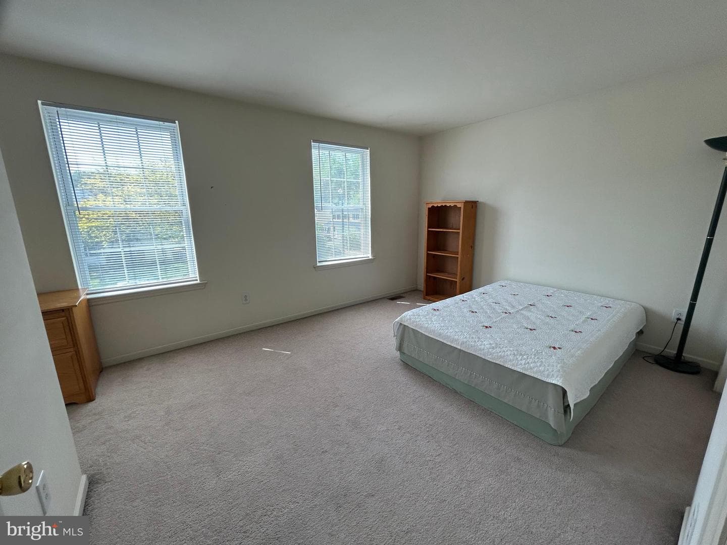 349 Oneida Drive photo 29