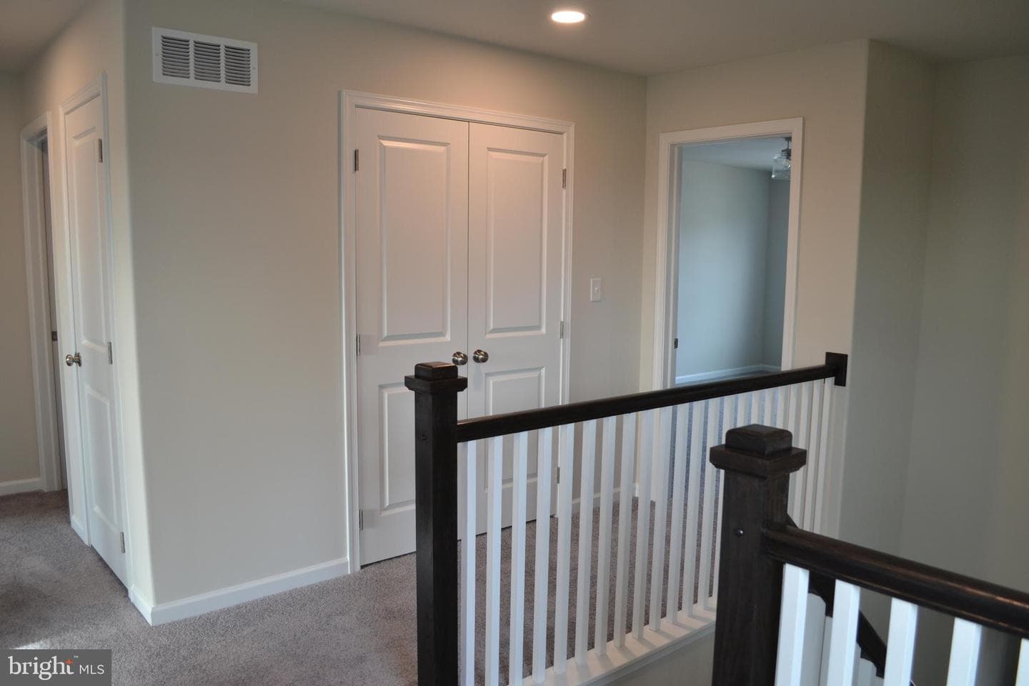 201 Sunglo #(Lot #128) photo 24