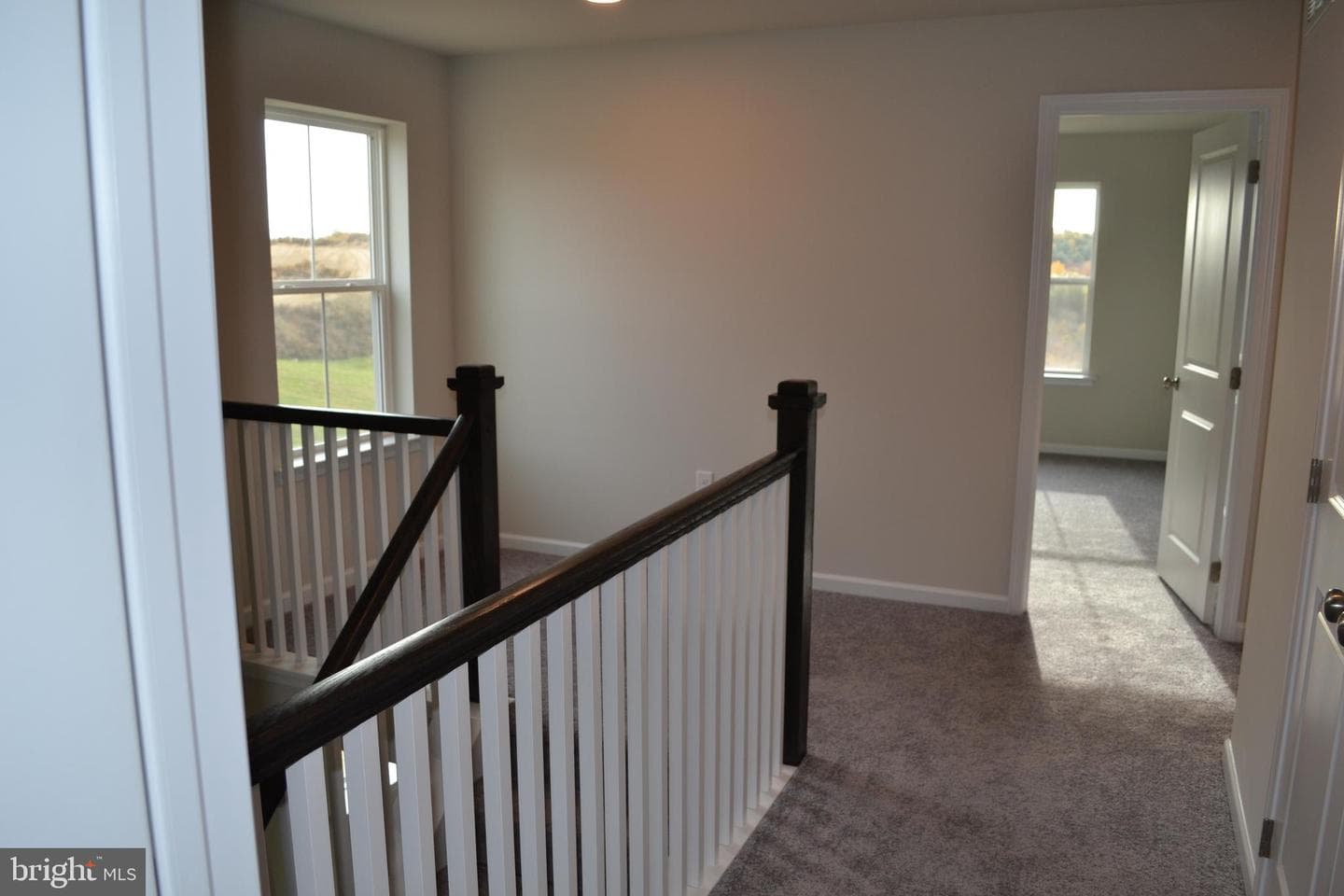 201 Sunglo #(Lot #128) photo 28