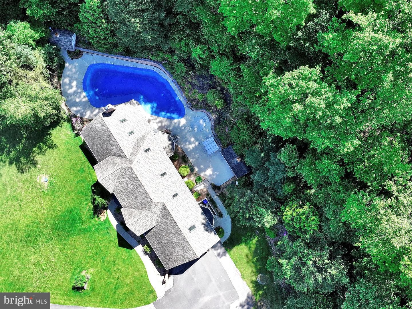 818 Green Hills Road photo 3