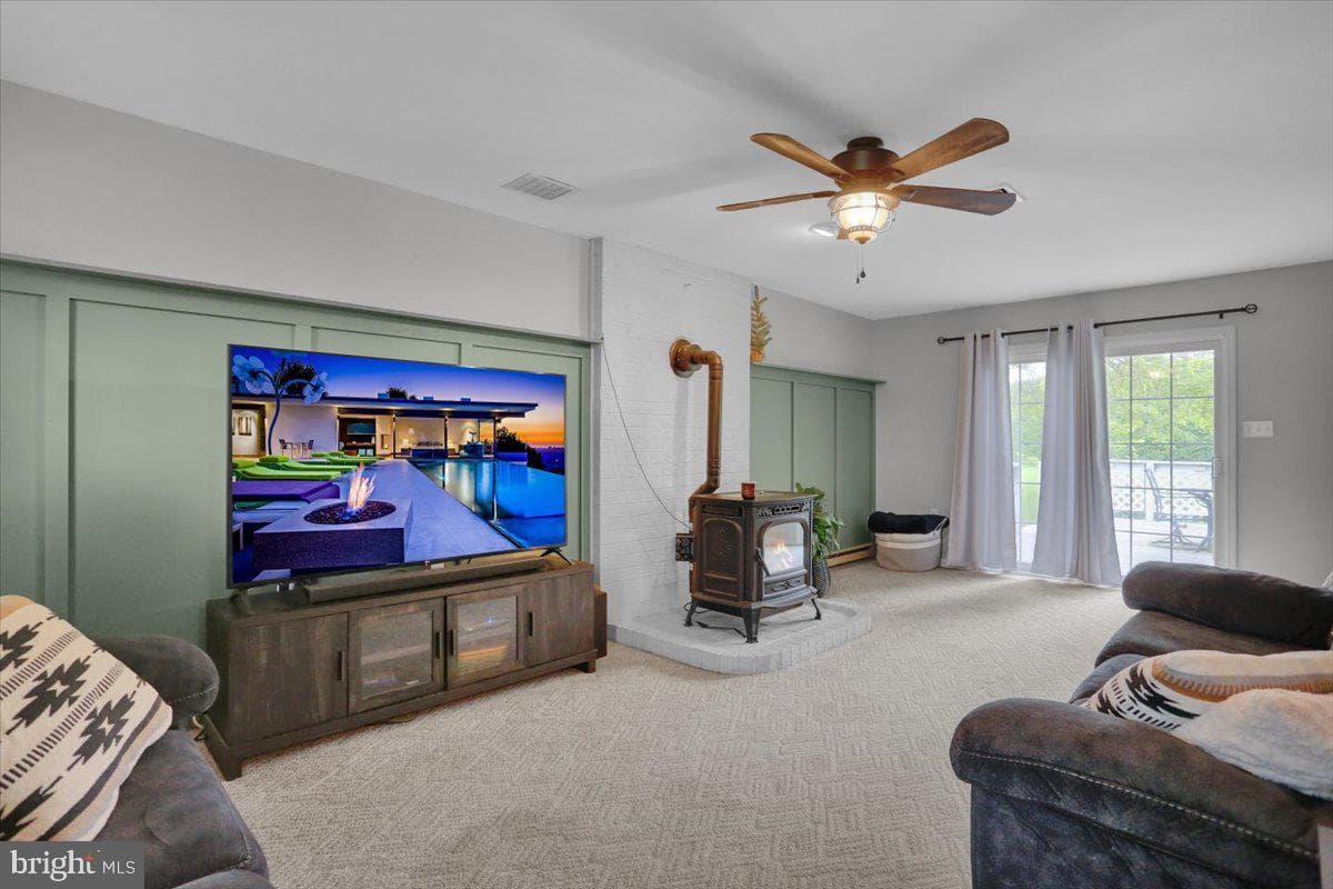 281 Sharadin Road photo 5
