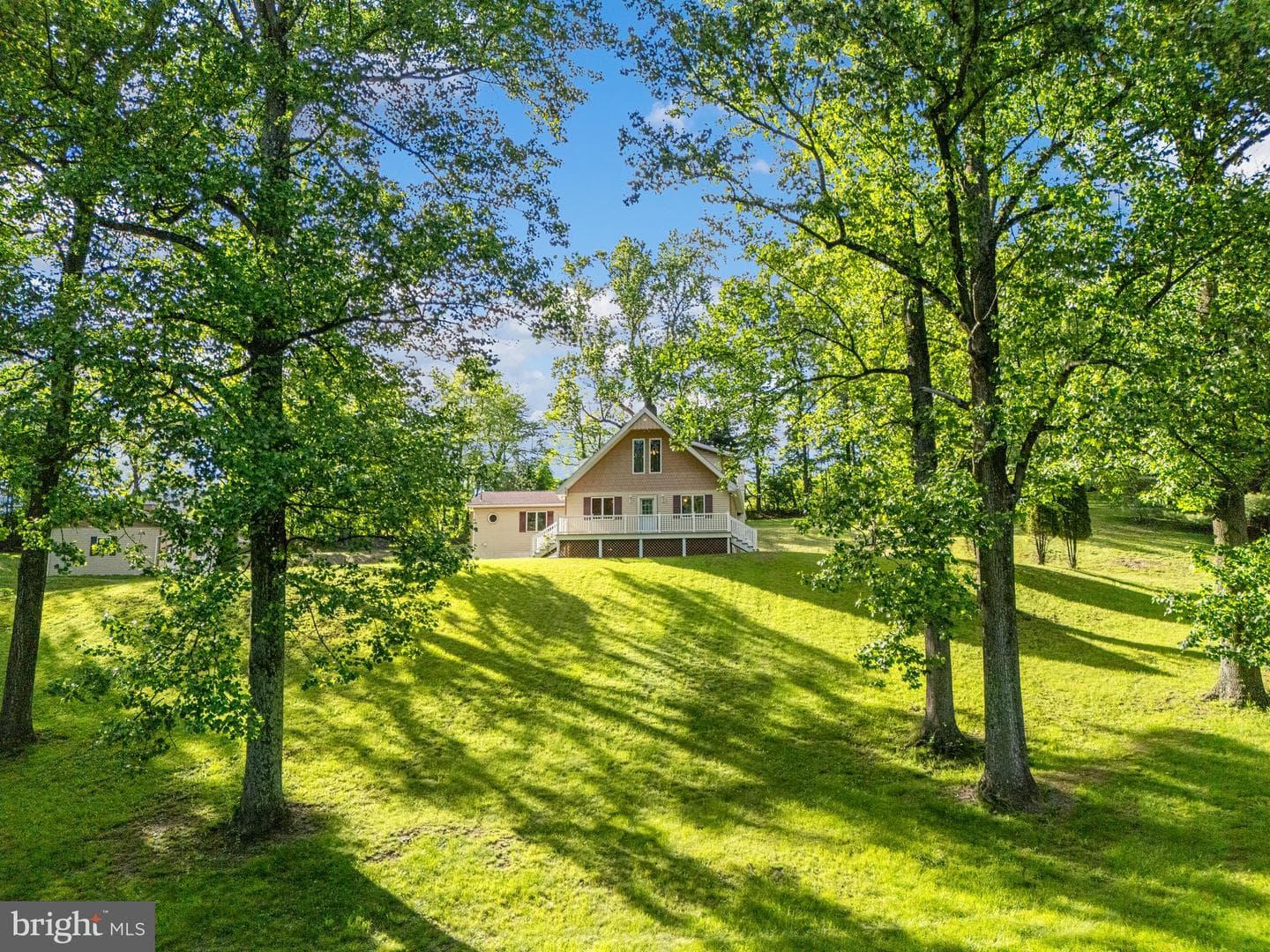 2033 Weisstown Road photo 42