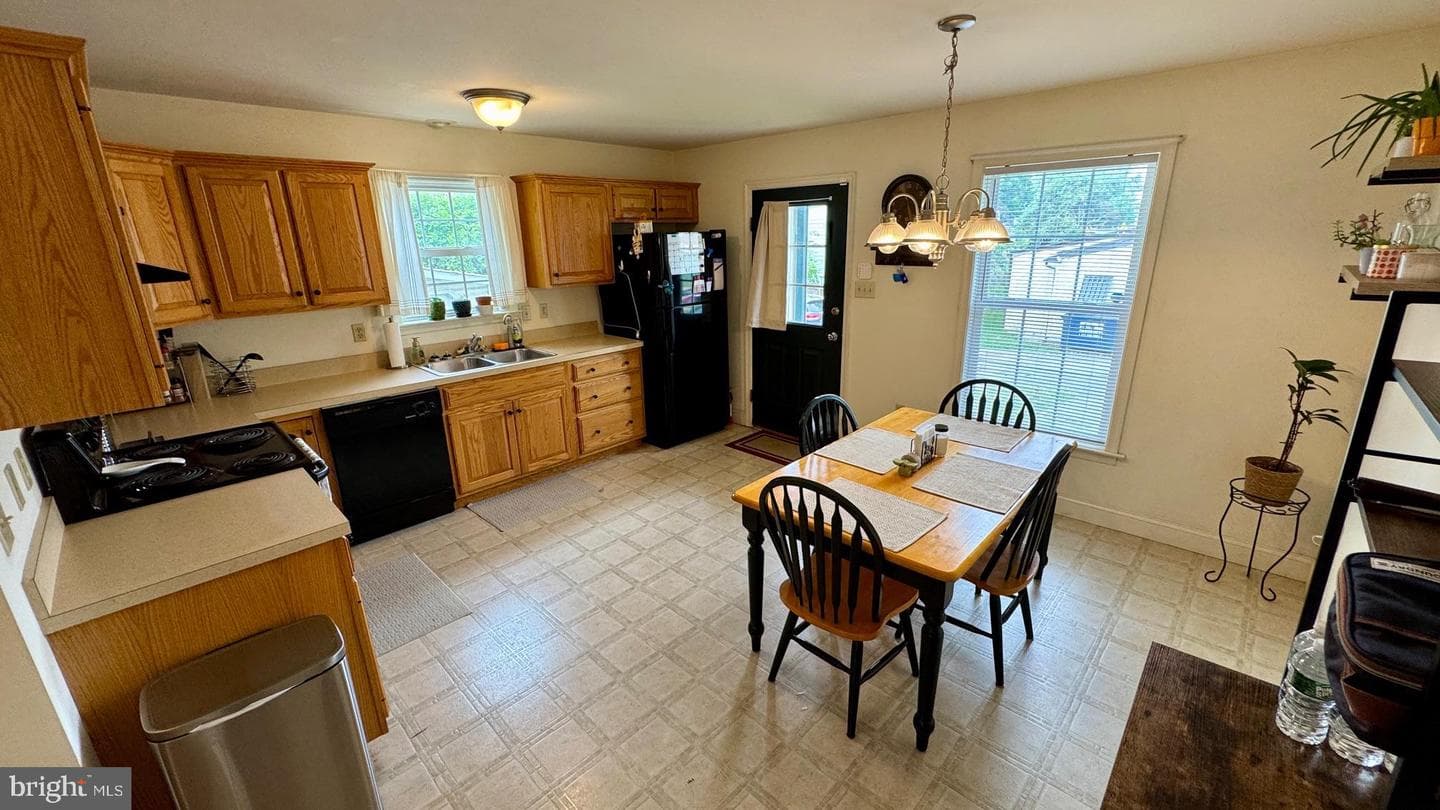 430 Carroll Street photo 6