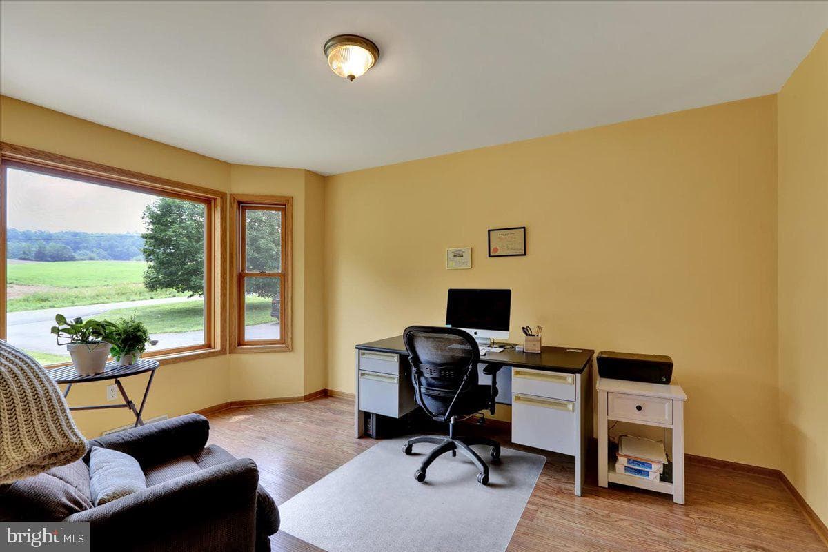 96 Gunhart Road photo 10
