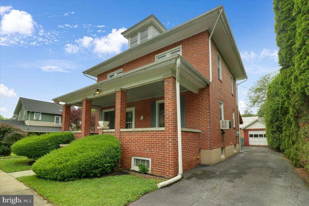 54 Norman Street photo 4