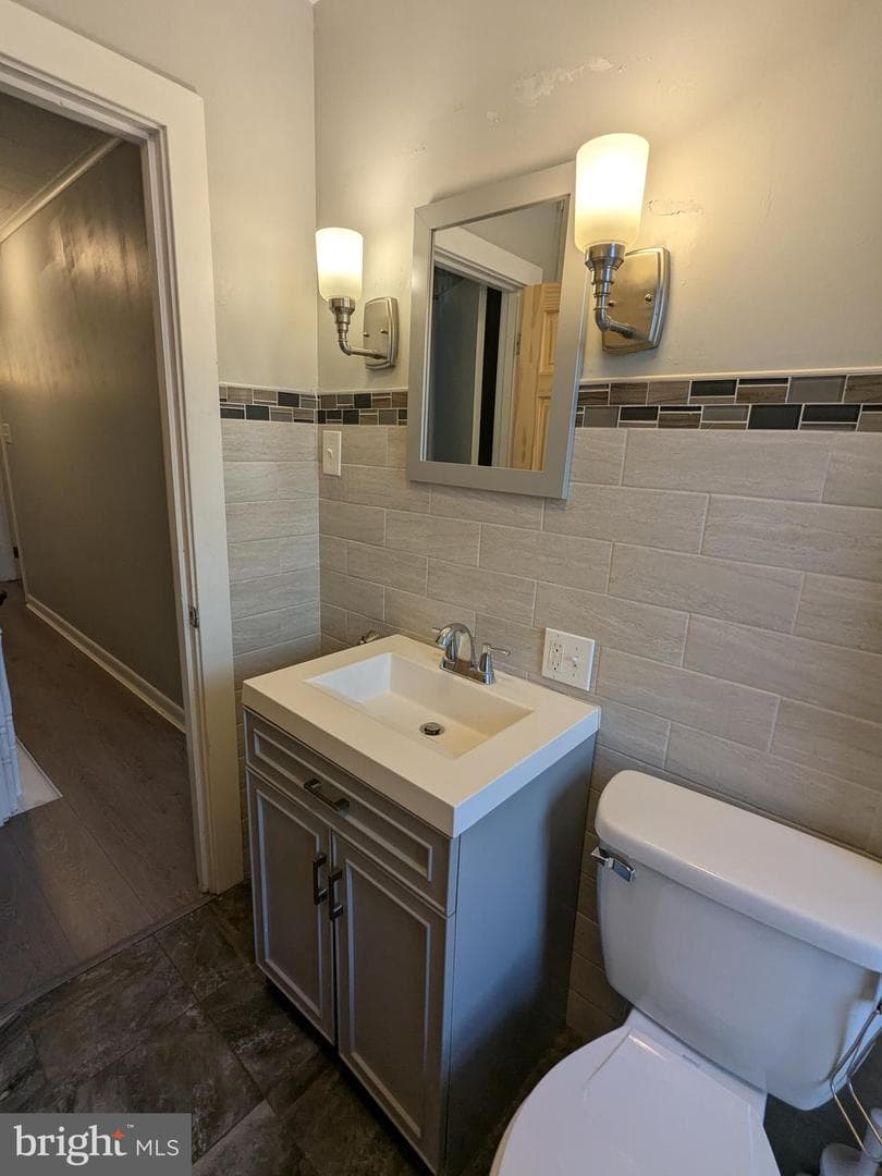 4133 Penn Avenue photo 43