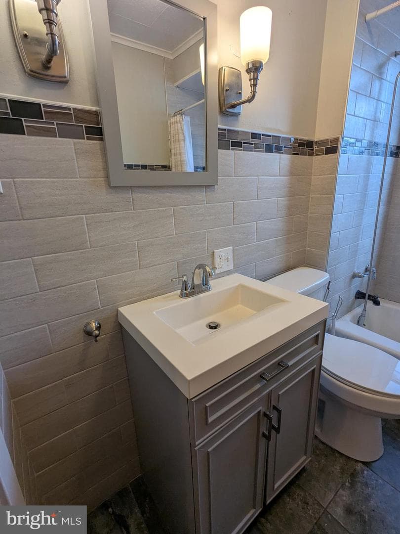 4133 Penn Avenue photo 46