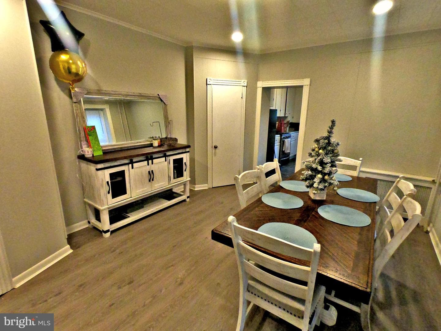4133 Penn Avenue photo 8