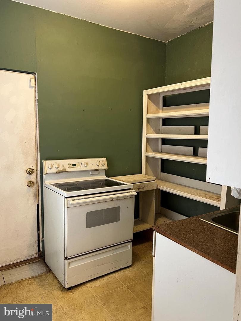 130 W Green Street photo 5
