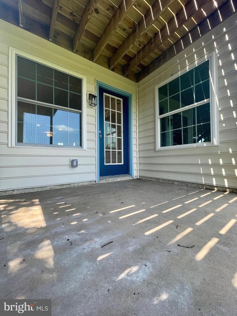 101 Lexington Way photo 19