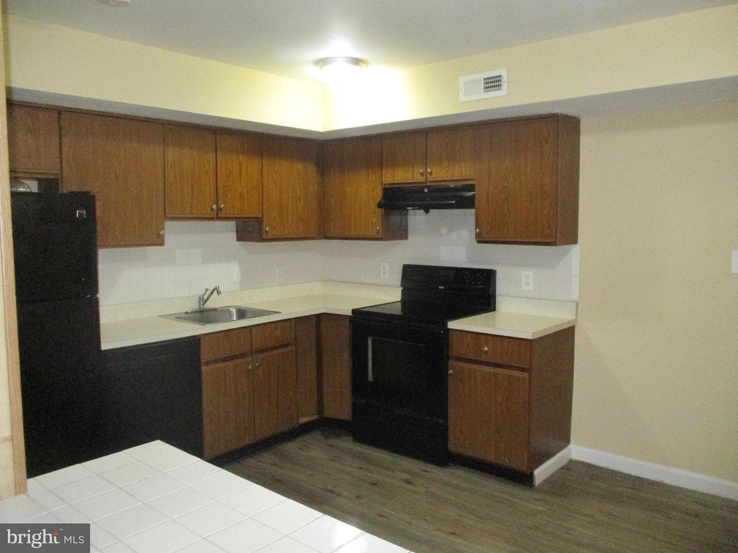 2 Queen Anne Drive photo 6