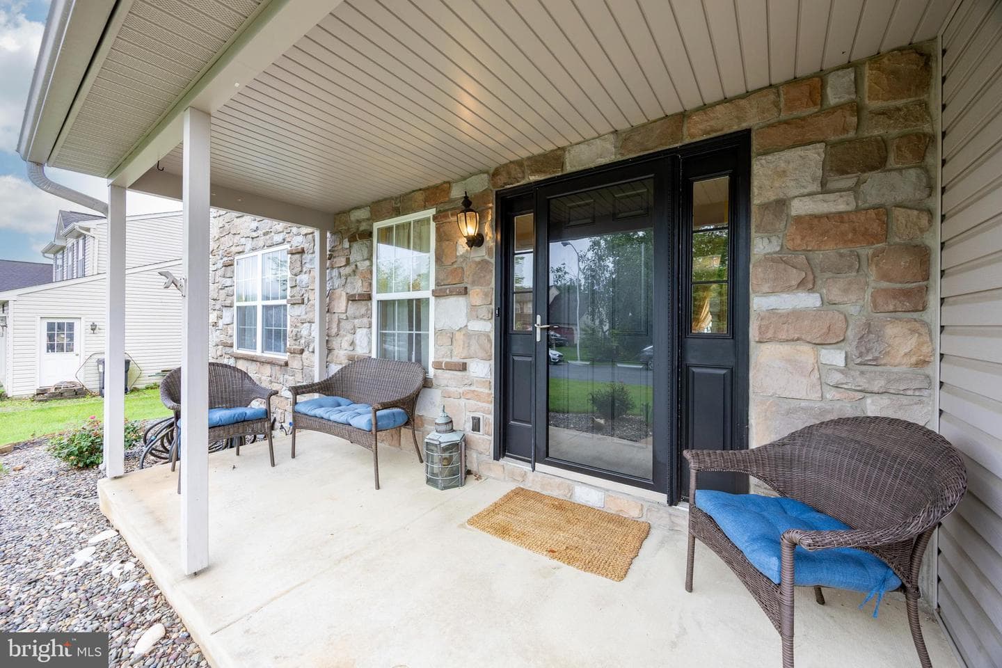 420 Appian Way photo 3