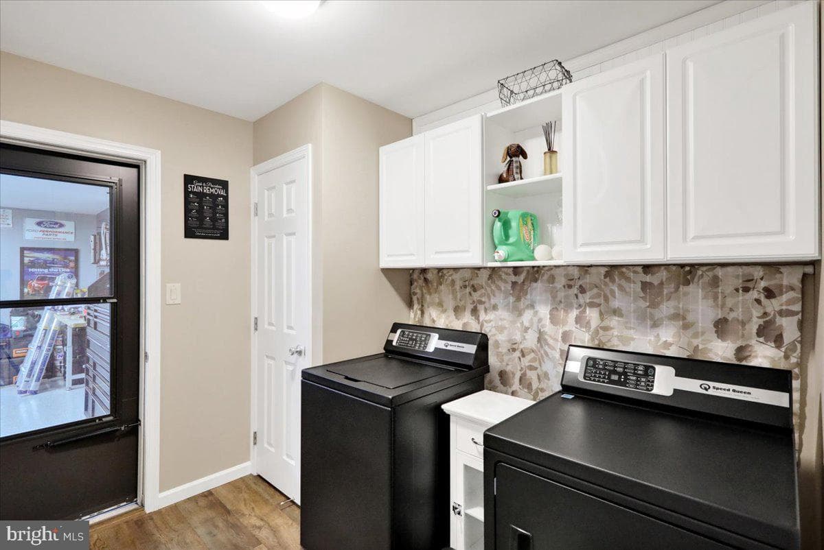 4418 Del Mar Drive photo 23