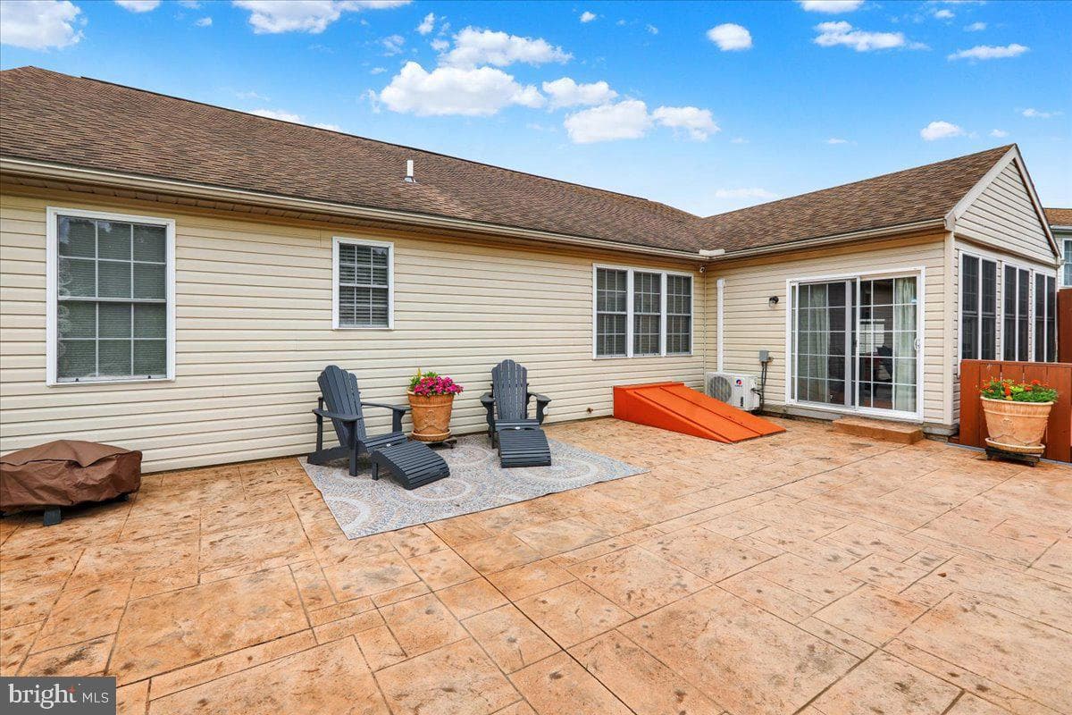 4418 Del Mar Drive photo 35