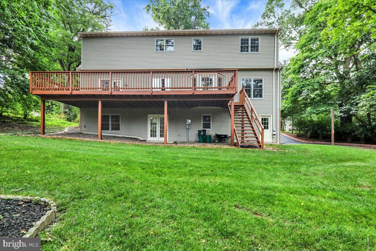 61 Grandview photo 64