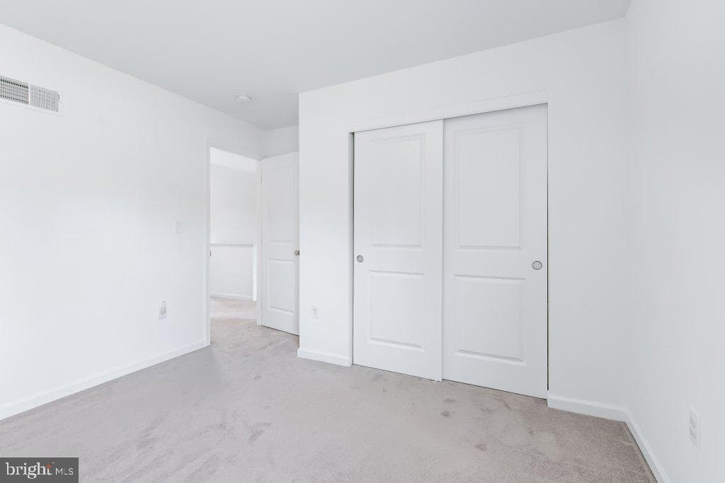 17 Ladderback Lane photo 32