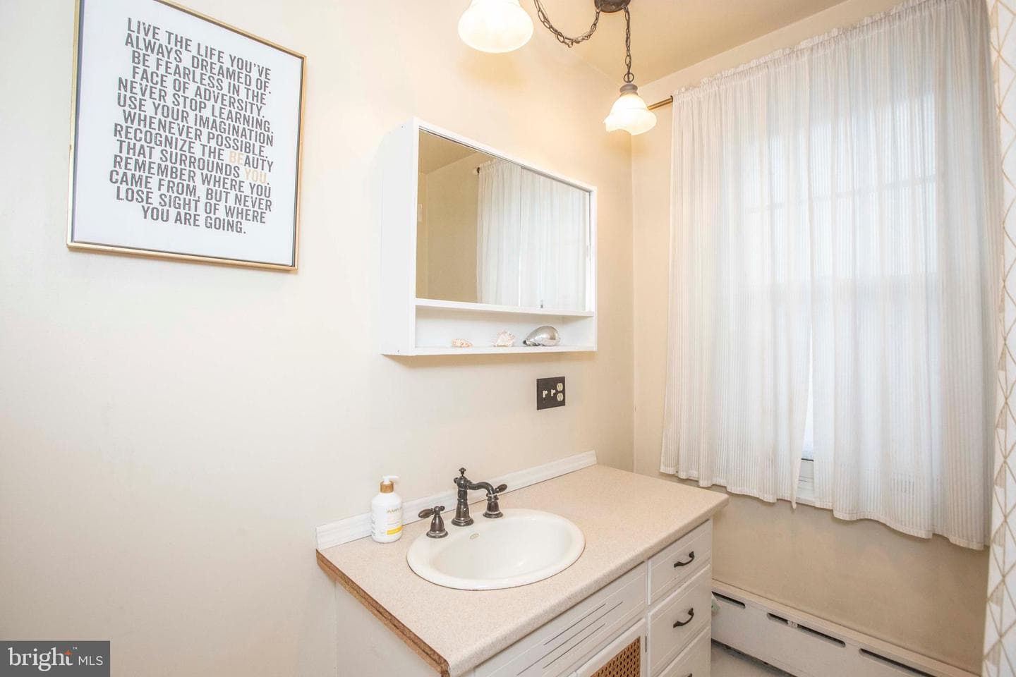 1407 Delaware photo 15