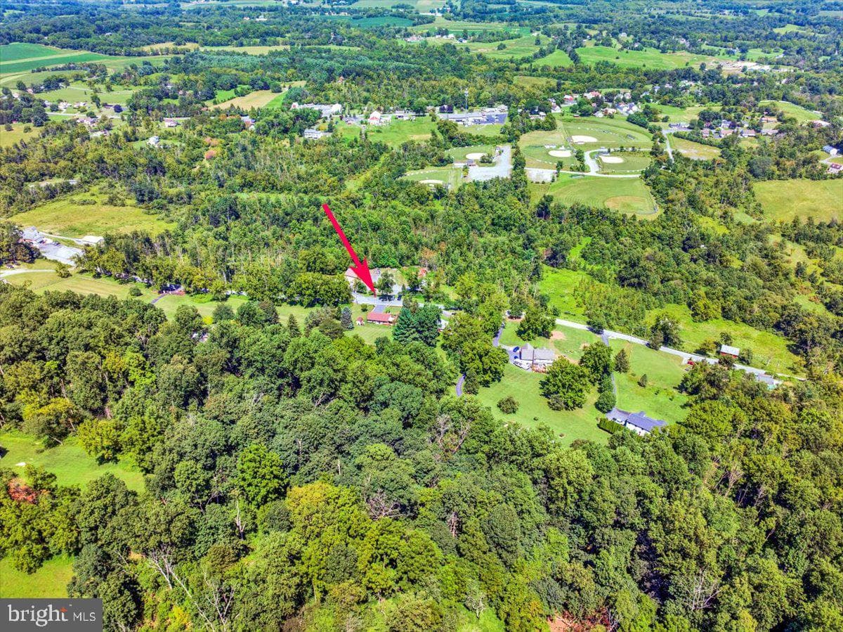 570 Walnut Road photo 46